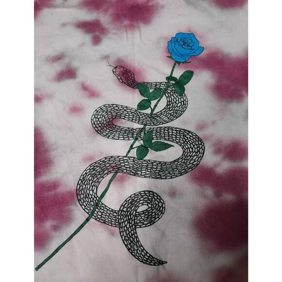 Empyre Juniors Size Small Tie Dye Crop Top T Shirt Snake & Rose - Picture 2 of 6